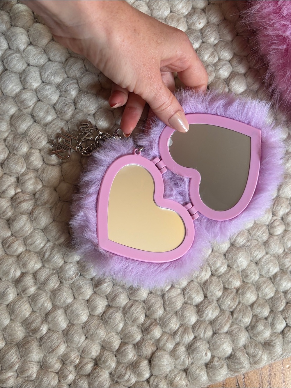Huda purse and key chain mirror - Picture 4 of 5